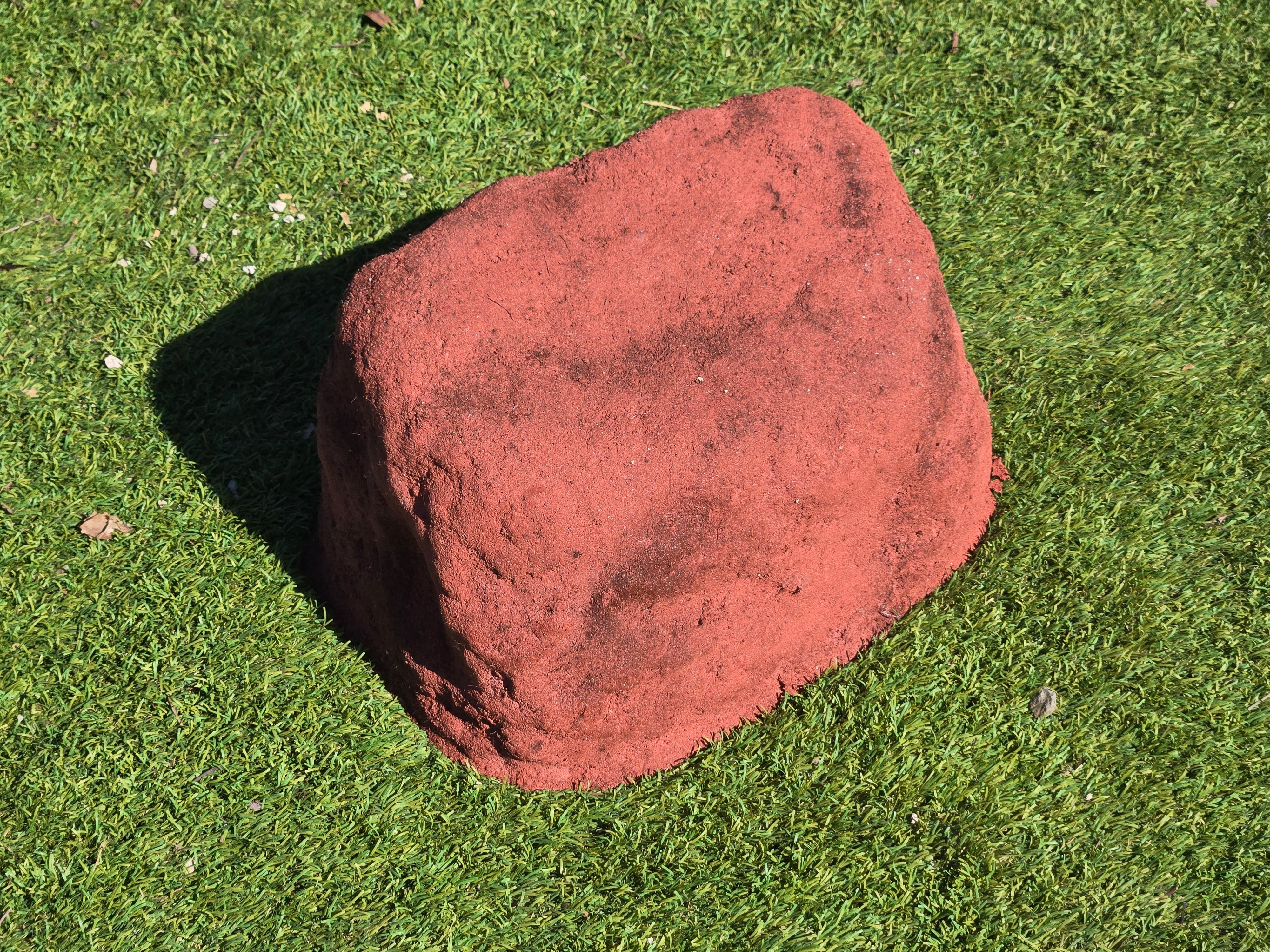 outdoor urn for ashes
