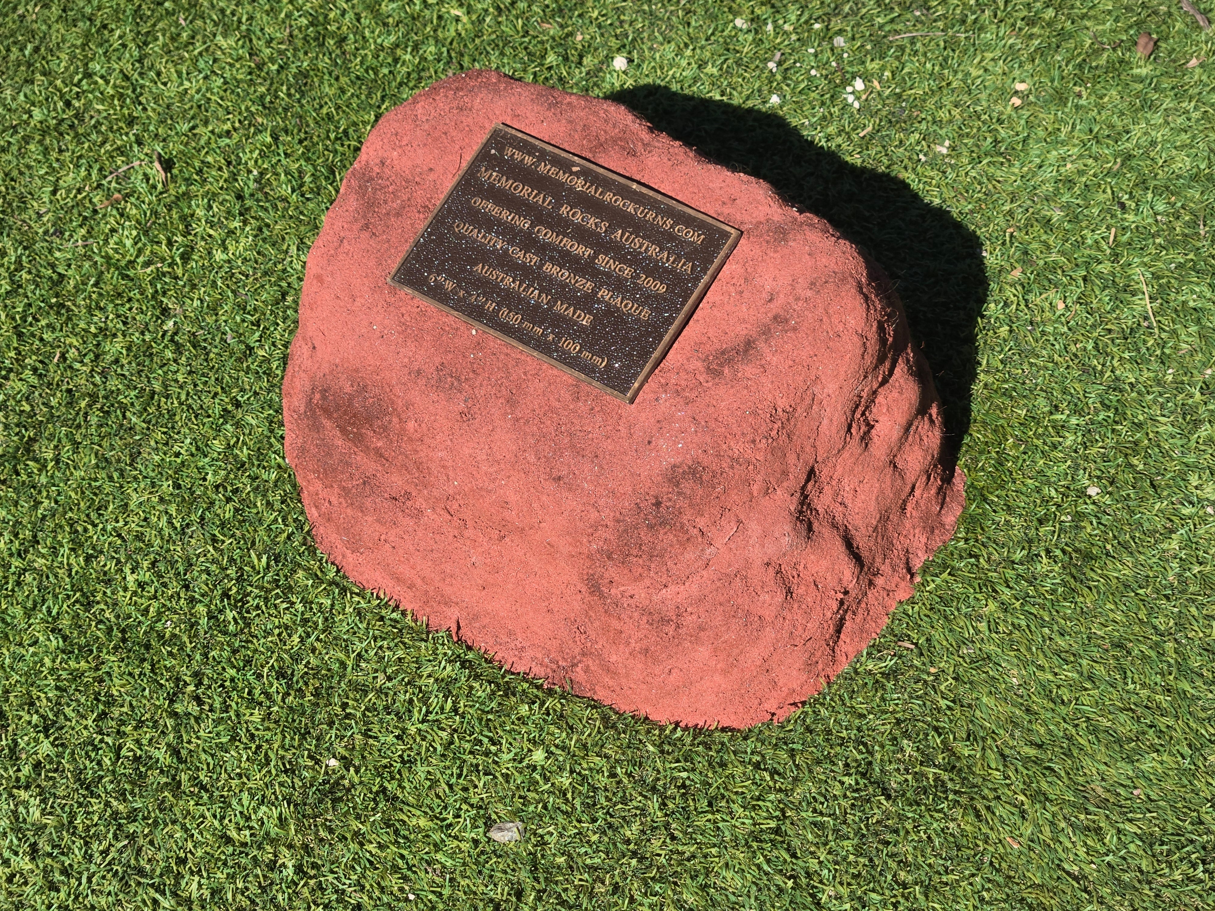 outdoor urn for ashes